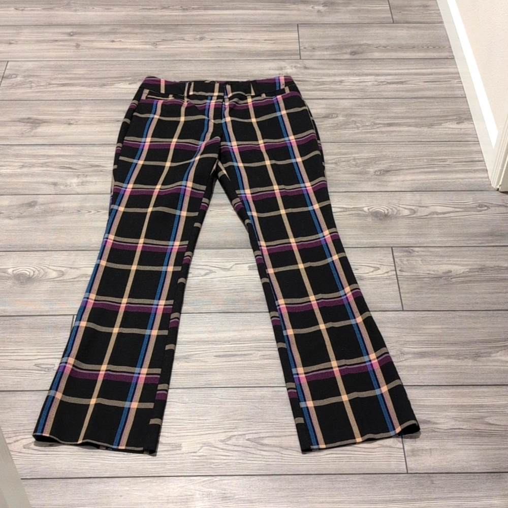 Slacks. Size 6 Tall New York & Company. Window pane